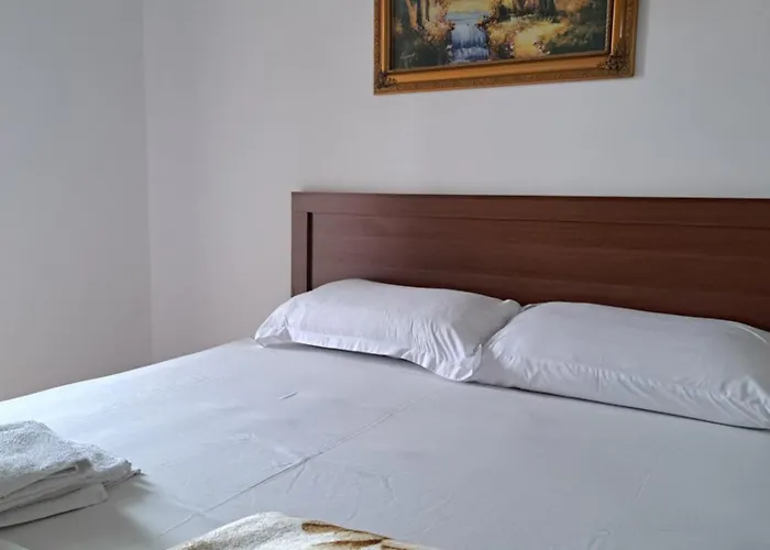 Lägenhet Berat's Secret Passage *